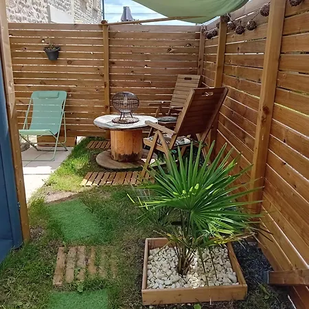 Chez Flo&fred Гостевой дом 3*