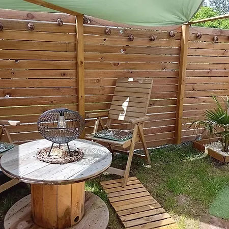 Chez Flo&fred Гостевой дом 3*