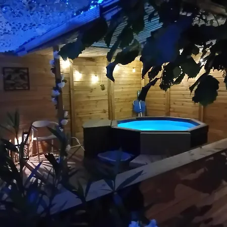 Chez Flo&fred بيت ضيافة